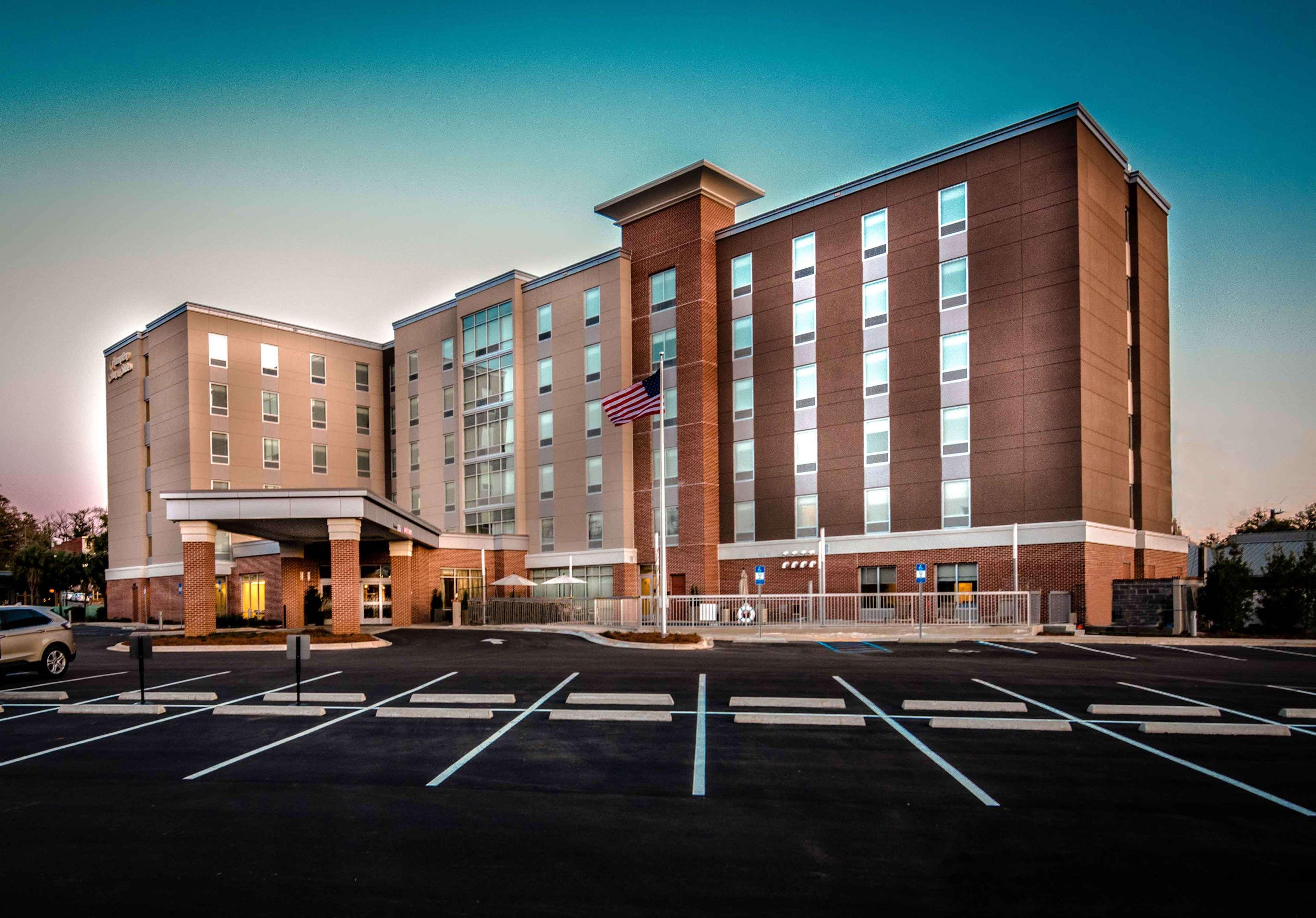Hampton Inn & Suites Tallahassee Capitol-University Εξωτερικό φωτογραφία